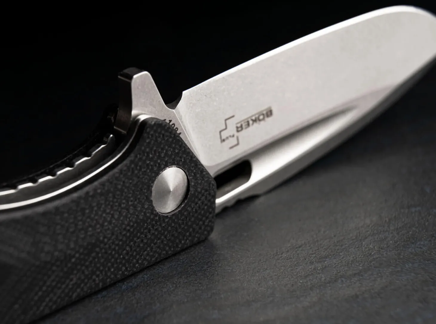 Caracal Folder Mini