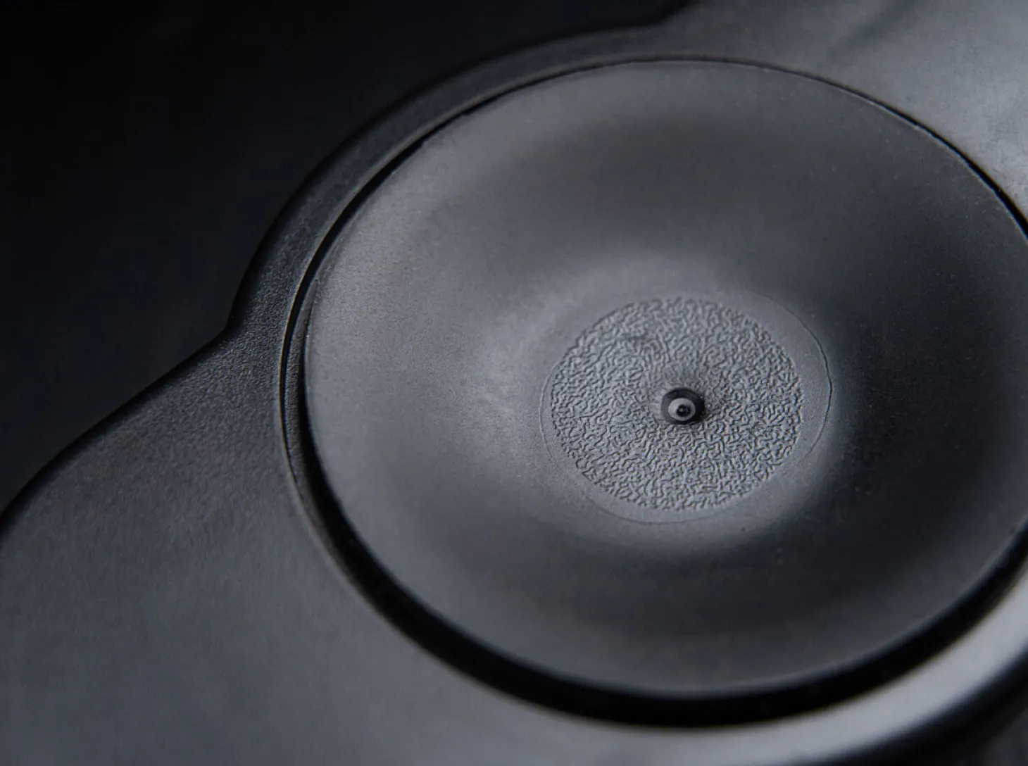 Zweistufiger Saugnapf-Rollenschärfer